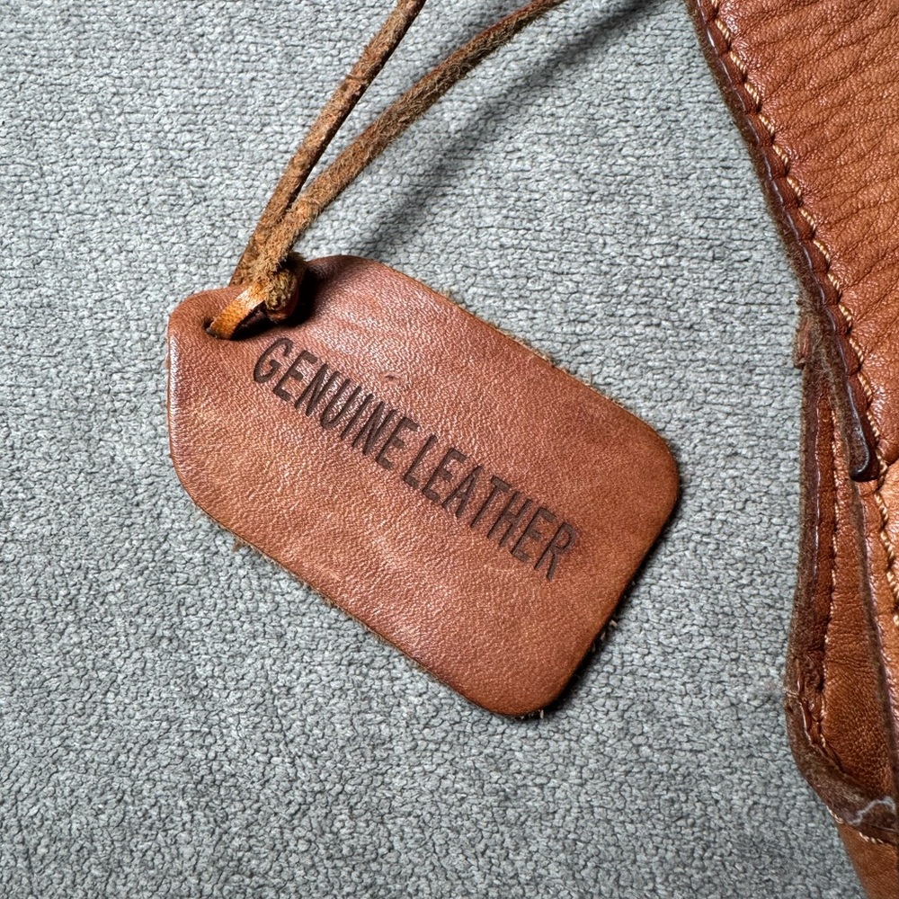 Vintage Light Brown Soft Leather Shoulder Bag - Picture 4 of 5